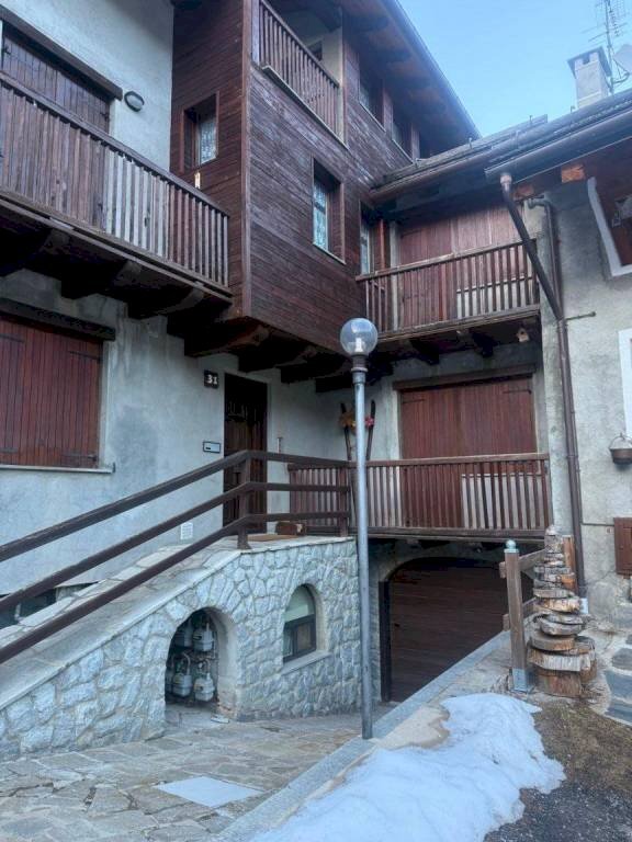 appartamento in vendita a Bardonecchia in zona Melezet