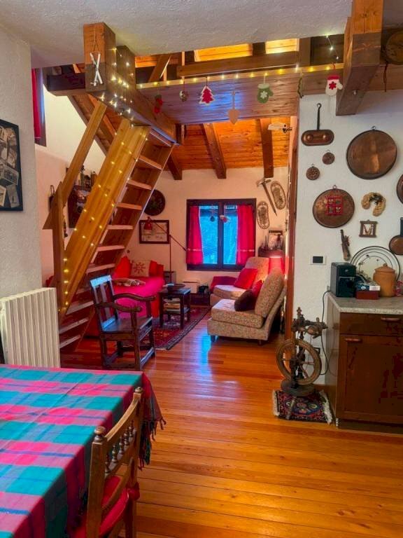 appartamento in vendita a Bardonecchia in zona Melezet