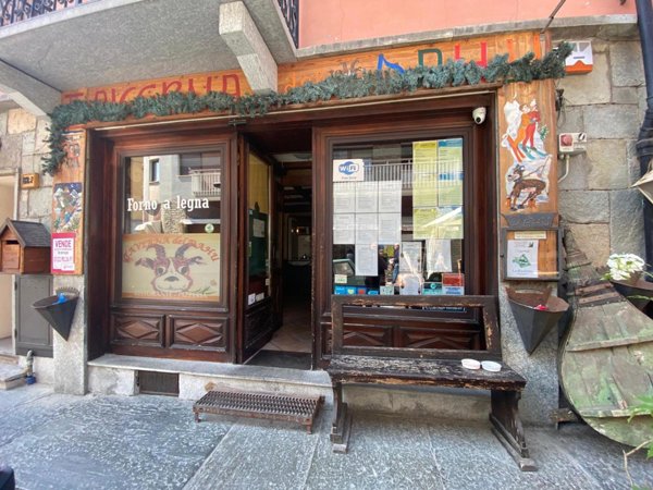 negozio in vendita a Bardonecchia