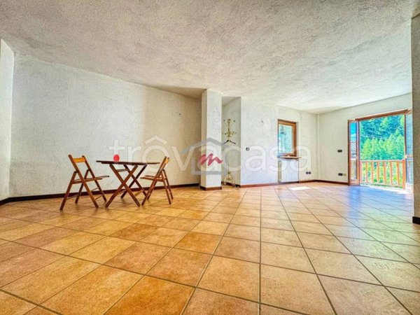 appartamento in vendita a Bardonecchia in zona Rochemolles
