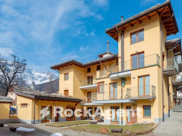 appartamento in vendita a Bardonecchia