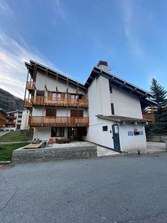 appartamento in vendita a Bardonecchia