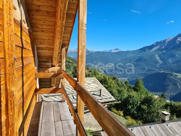 casa indipendente in vendita a Bardonecchia