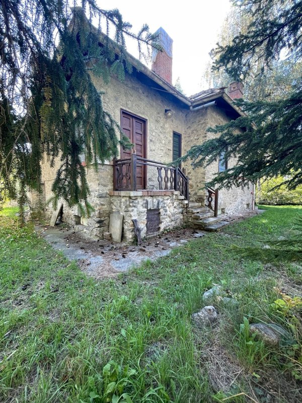 casa indipendente in vendita a Bardonecchia