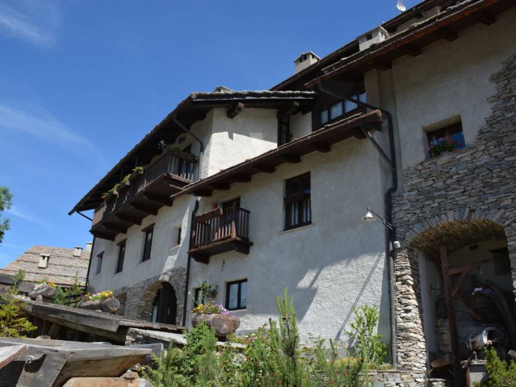 appartamento in vendita a Bardonecchia