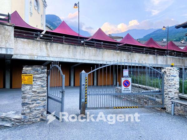 negozio in vendita a Bardonecchia