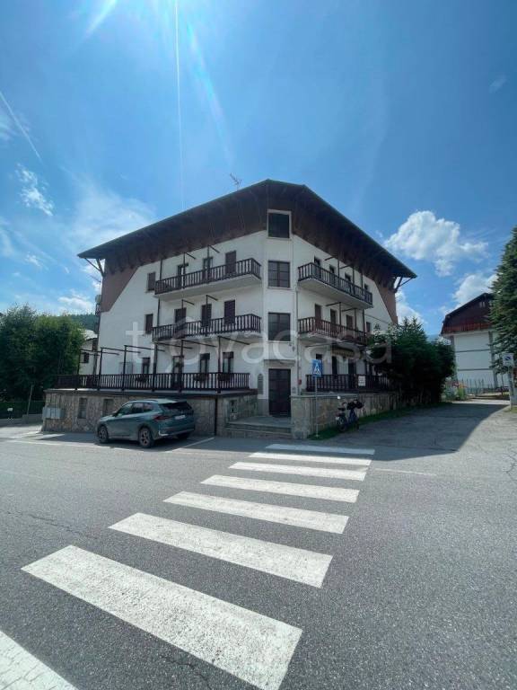 ufficio in vendita a Bardonecchia