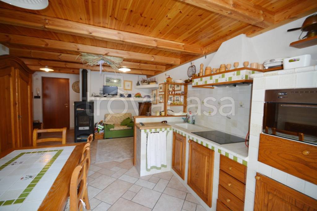 appartamento in vendita a Bardonecchia in zona Melezet