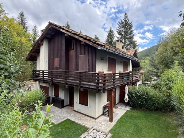 appartamento in vendita a Bardonecchia in zona Melezet