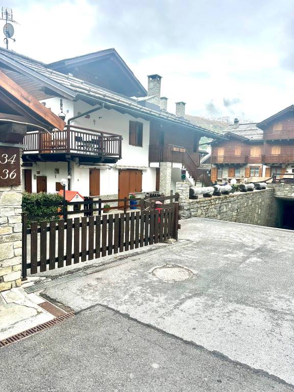 appartamento in vendita a Bardonecchia