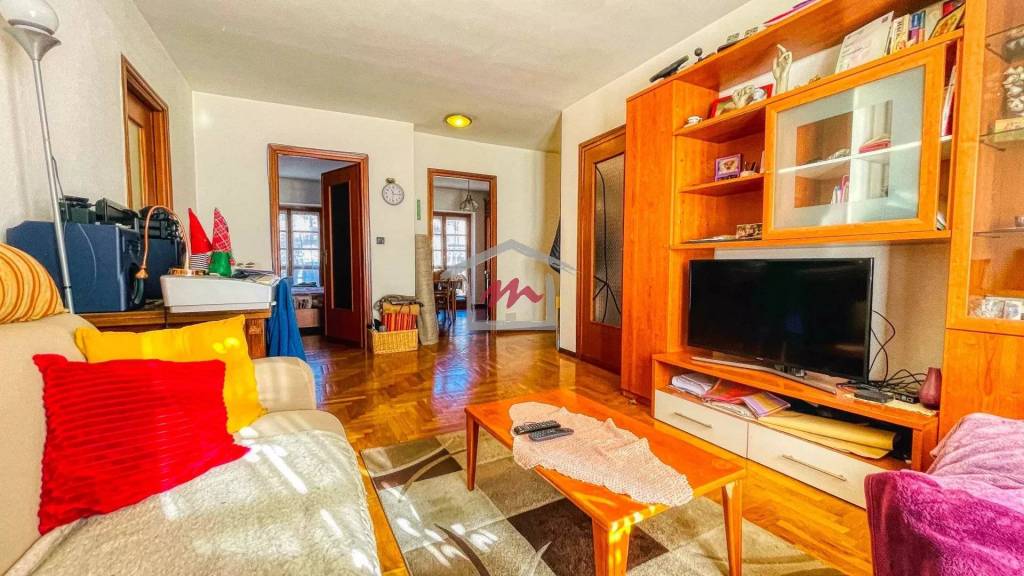 appartamento in vendita a Bardonecchia in zona Les Arnauds