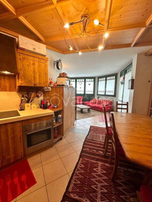 appartamento in vendita a Bardonecchia