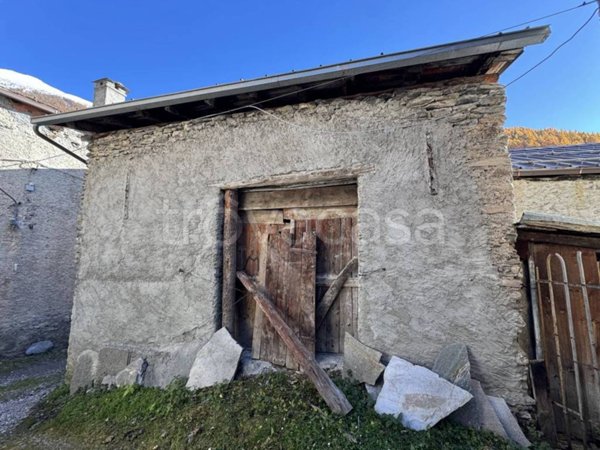 appartamento in vendita a Bardonecchia in zona Rochemolles