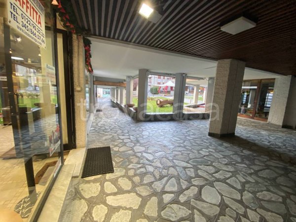 negozio in vendita a Bardonecchia