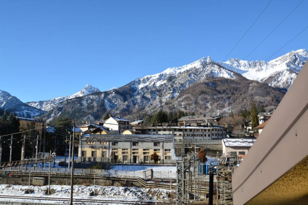 appartamento in vendita a Bardonecchia