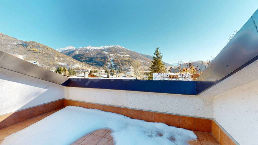 appartamento in vendita a Bardonecchia