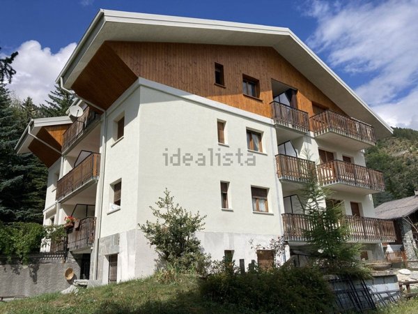 appartamento in vendita a Bardonecchia in zona Melezet