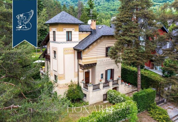 casa indipendente in vendita a Bardonecchia