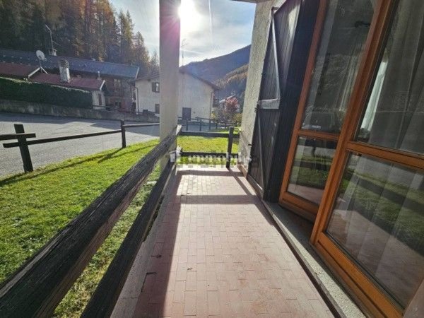 appartamento in vendita a Bardonecchia in zona Millaures