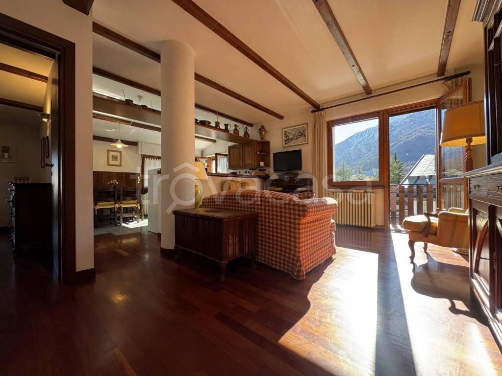 appartamento in vendita a Bardonecchia