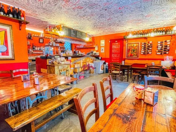 negozio in vendita a Bardonecchia