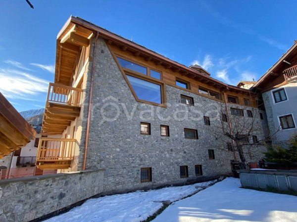 appartamento in vendita a Bardonecchia