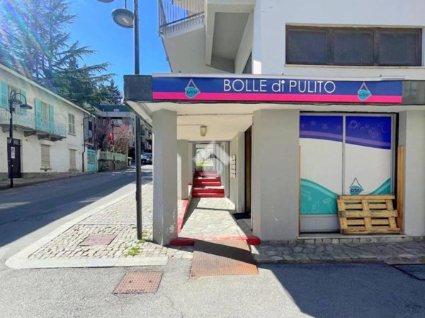 negozio in vendita a Bardonecchia