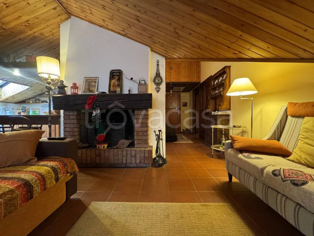 appartamento in vendita a Bardonecchia