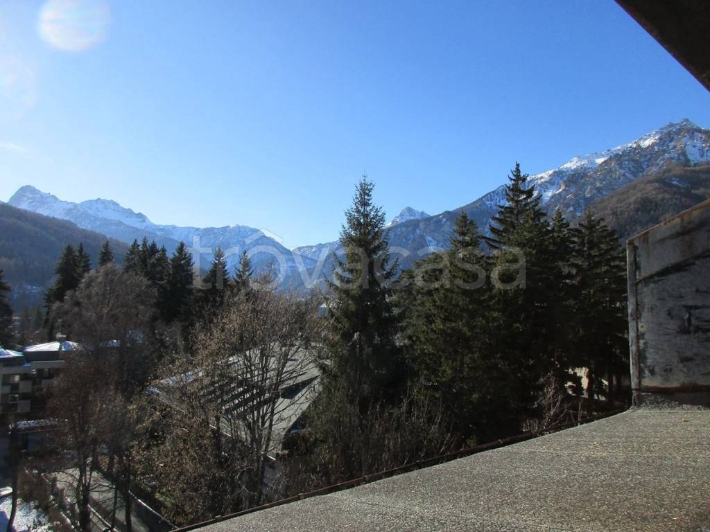 appartamento in vendita a Bardonecchia