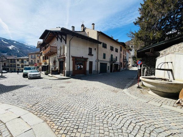 appartamento in vendita a Bardonecchia