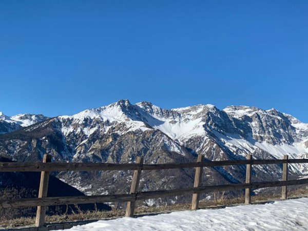 casa indipendente in vendita a Bardonecchia