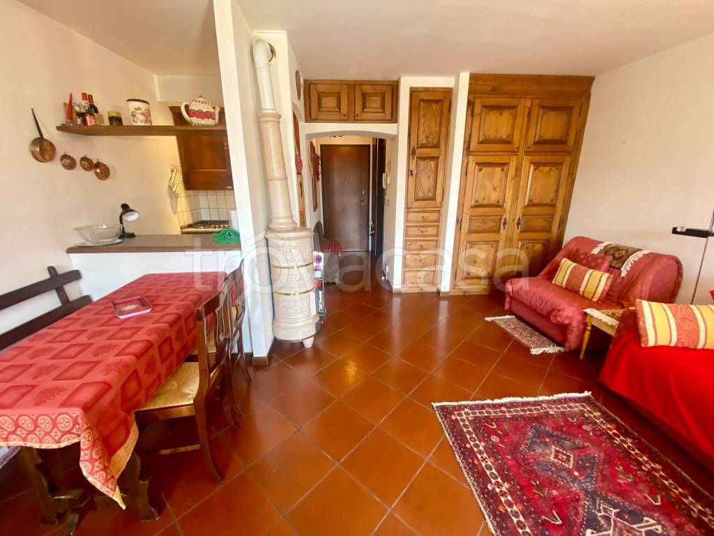 appartamento in vendita a Bardonecchia
