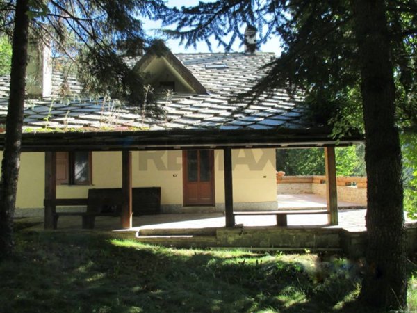 appartamento in vendita a Bardonecchia in zona Millaures