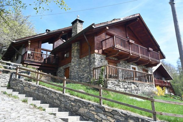 casa indipendente in vendita a Bardonecchia