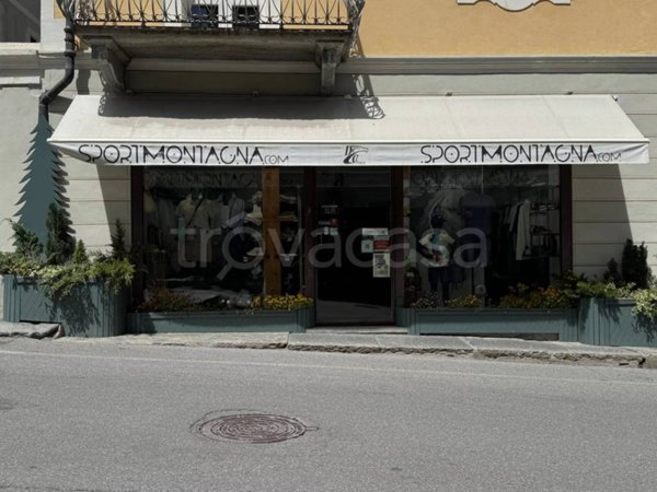 negozio in vendita a Bardonecchia