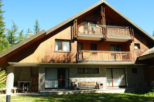 casa indipendente in vendita a Bardonecchia in zona Les Arnauds