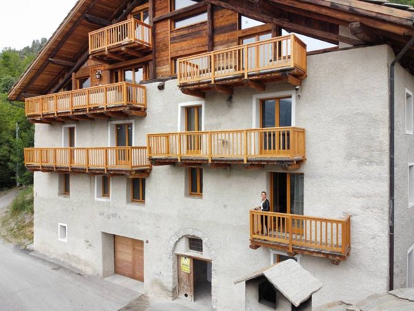 appartamento in vendita a Bardonecchia in zona Millaures