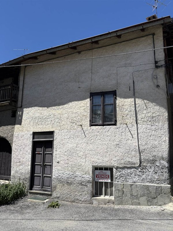 casa indipendente in vendita a Bardonecchia