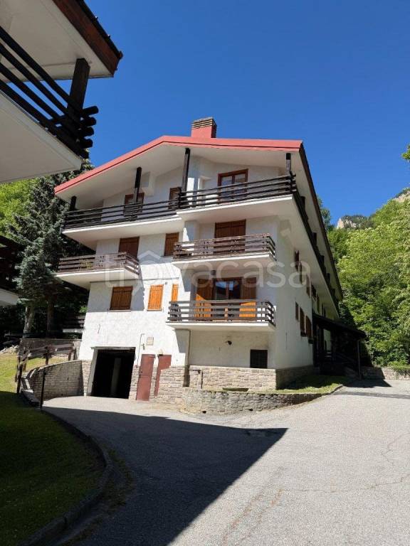 appartamento in vendita a Bardonecchia in zona Melezet