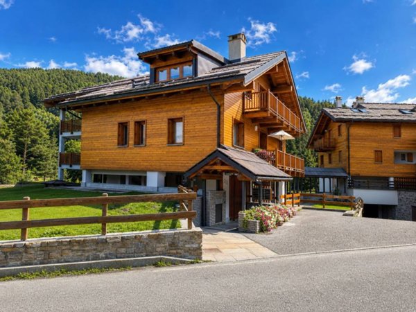 appartamento in vendita a Bardonecchia in zona Les Arnauds