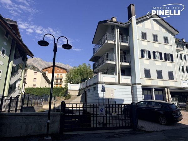 box auto in vendita a Bardonecchia