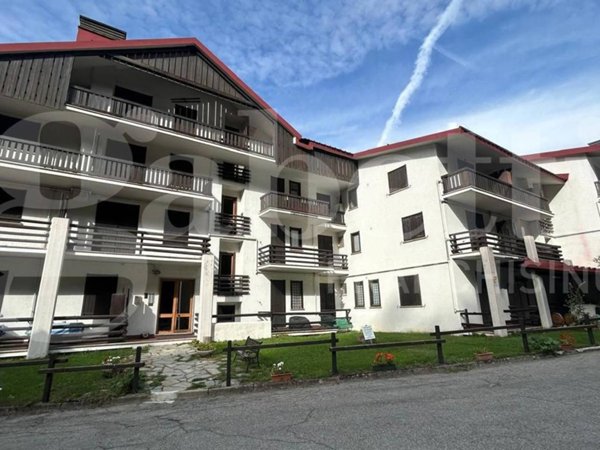 appartamento in vendita a Bardonecchia in zona Millaures