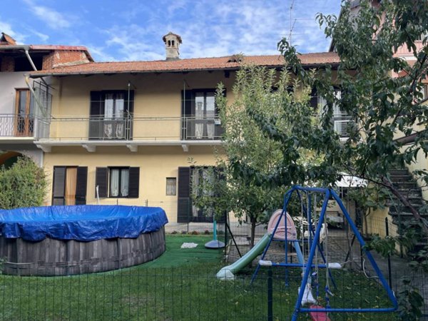 casa indipendente in vendita a Barone Canavese