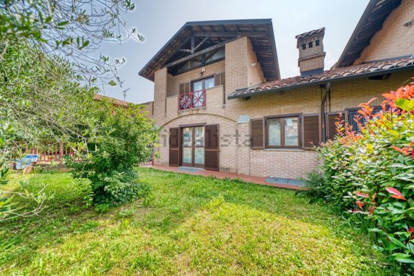 casa indipendente in vendita a Barone Canavese