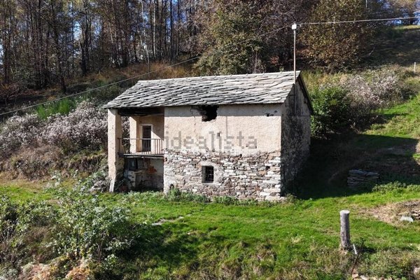 appartamento in vendita a Barone Canavese