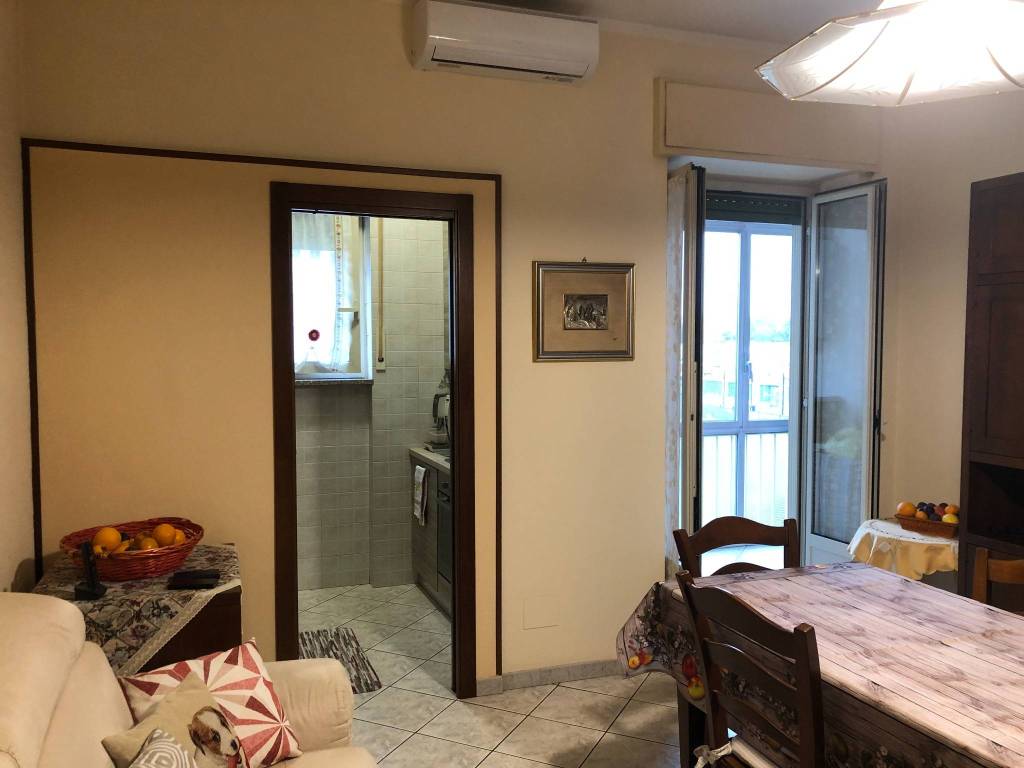 appartamento in vendita a Beinasco in zona Borgaretto