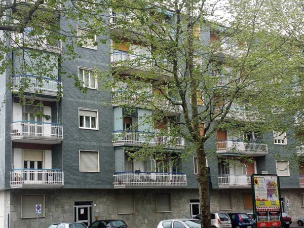 appartamento in vendita a Beinasco in zona Borgaretto