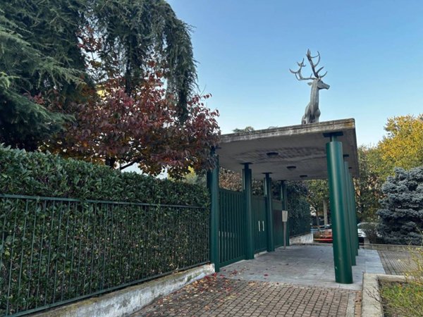 appartamento in vendita a Beinasco in zona Borgaretto