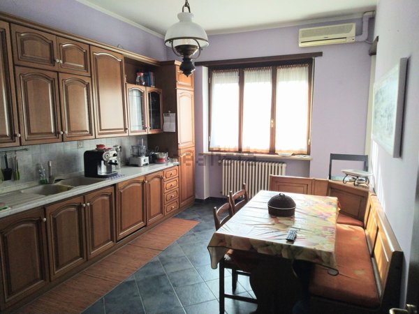 appartamento in vendita a Beinasco in zona Borgaretto