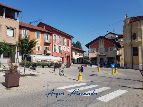 negozio in vendita a Beinasco